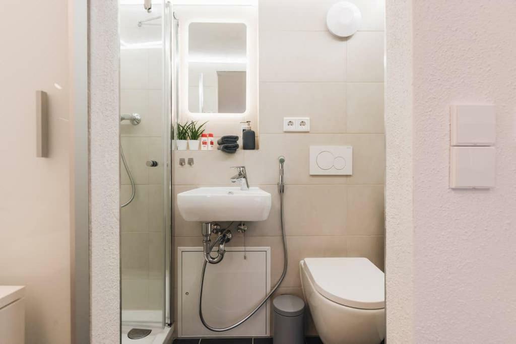 Souterrain Solln 20min Oktoberfest/zentrum Apartament Monachium