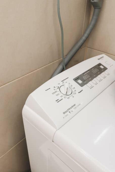 Apartament Souterrain Solln 20min Oktoberfest/zentrum *